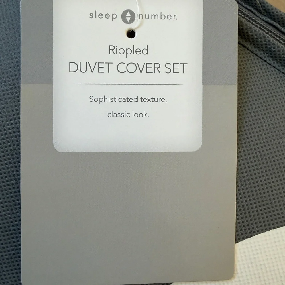 NEW Sleep Number Rippled King Duvet Cover Set – Cloud Gray – NWT